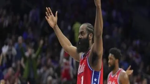 雷霆大胜魔术，亚历山大40分助雷霆9连胜稳居季后赛